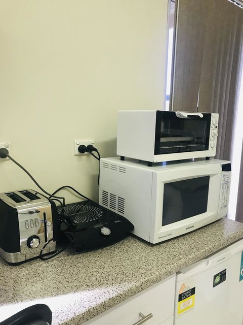 Susan Yong's Studio - Darwin Holiday 11