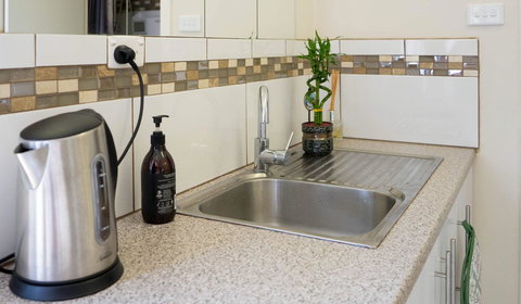 Susan Yong's Studio - Darwin Holiday 14