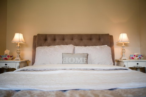 Park Farm Retreat - Darwin Holiday 6