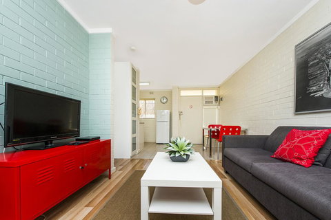 Rosalie 46 - Darwin Holiday 6