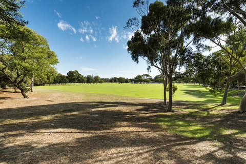 Rosalie 46 - Darwin Holiday 13