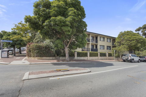 Gorgeous 26 1 Bed Designer Fitout Perfect Location - Darwin Holiday 25