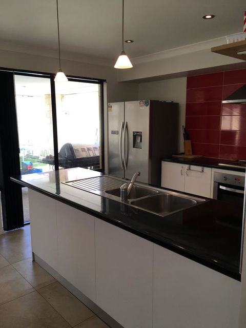 Shiraz Heights - Darwin Holiday 16