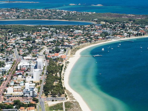 Waikiki Beach Bed And Breakfast - Darwin Holiday 17