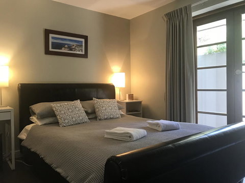 Waikiki Beach Bed And Breakfast - Darwin Holiday 2