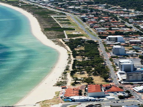 Waikiki Beach Bed And Breakfast - Darwin Holiday 16