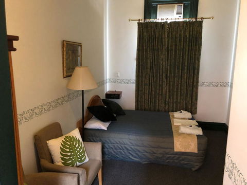 The Palace Hotel - Darwin Holiday 2