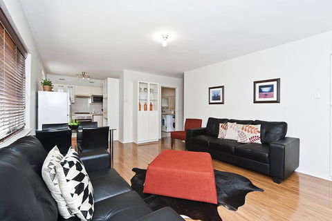 Lucy's House - Darwin Holiday 8