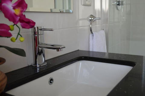 Ellard Bed & Breakfast - Darwin Holiday 11