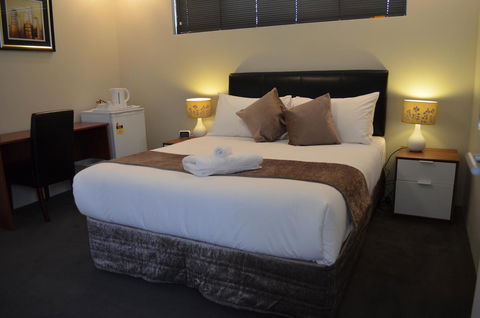 Ellard Bed & Breakfast - Darwin Holiday 0