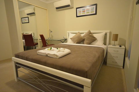 Ellard Bed & Breakfast - Darwin Holiday 13