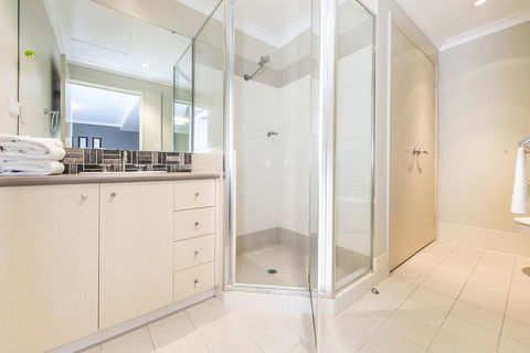 Subiaco Emporium Apartment - Darwin Holiday 12