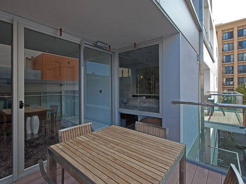 Astra Apartments Perth - Zenith - Darwin Holiday 3