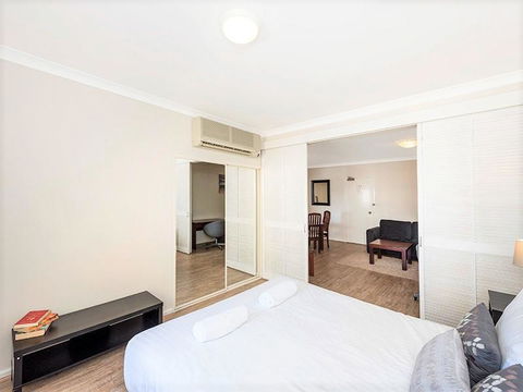 Perth West End Apartment 504 - Darwin Holiday 8