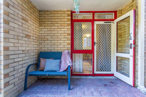 Fremantle Coastal Stay - 1 Bedroom Central Apartment - Darwin Holiday 10