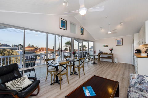 North Beach BnB - Darwin Holiday 6