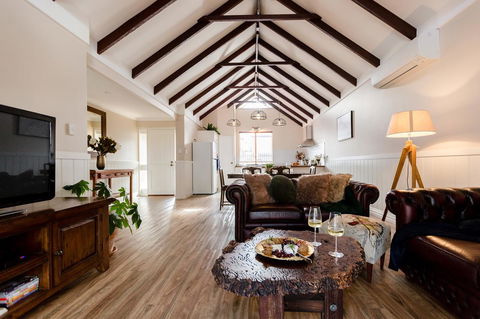 Maison Magnolia - Spacious Cozy Town House - Darwin Holiday 0