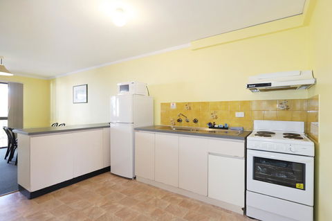 West Beach Lagoon 109 â€“ Amazing Location! - Darwin Holiday 7