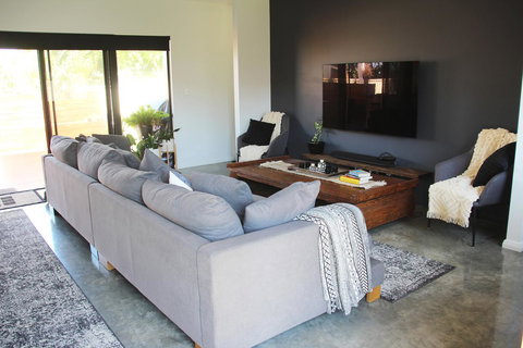 Bayside Luxury Escape Busselton - Darwin Holiday 8