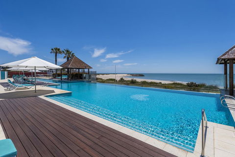 A 406 FANTASTIC OCEAN BEACH And MARINA VIEW APT - MANDURAH - Darwin Holiday 1
