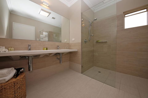 The Marina Hotel - Mindarie - Darwin Holiday 15