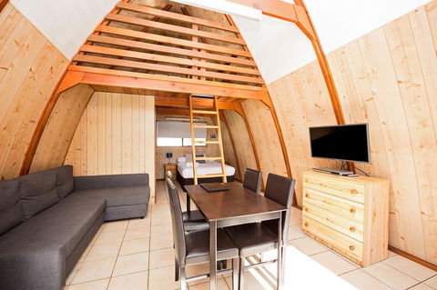 Discovery Parks â€“ Bunbury - Darwin Holiday 13