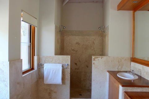 Moana Spa Villas - Prime Yallingup Location - Darwin Holiday 14