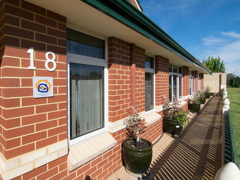 Ascot On Swan Bed & Breakfast - Darwin Holiday 8