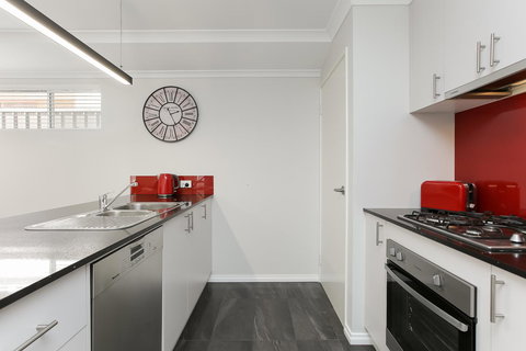 Perth Comfy Stays - Darwin Holiday 15