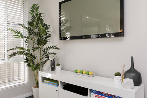 Perth Comfy Stays - Darwin Holiday 1