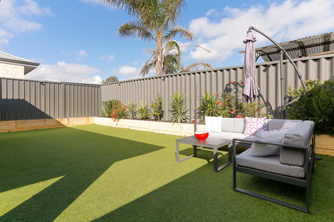 Perth Comfy Stays - Darwin Holiday 7