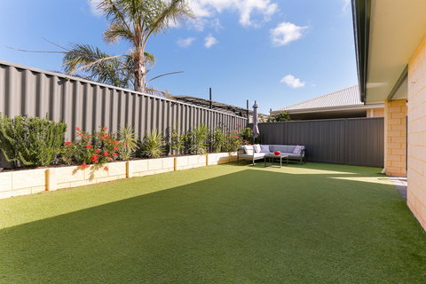 Perth Comfy Stays - Darwin Holiday 10