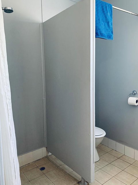 Shark Bay Cottages - Darwin Holiday 17