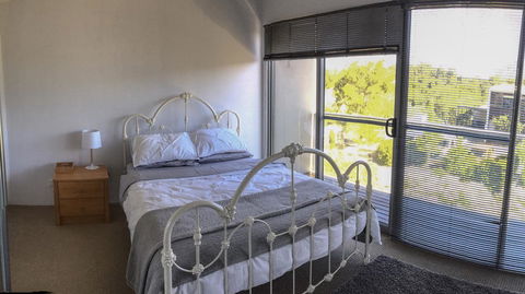 Margaret River Town House - Darwin Holiday 9