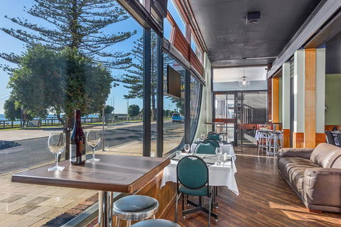 Beachfront Voyager Motor Inn - Darwin Holiday 4