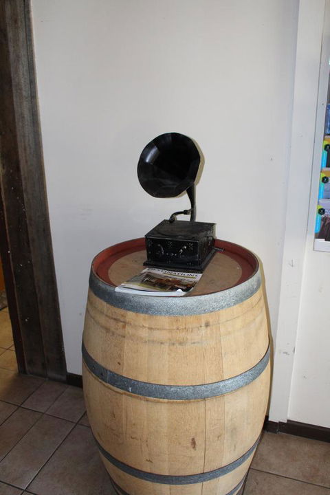 Tullah Lakeside Lodge - Darwin Holiday 13