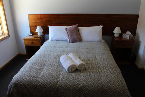 Tullah Lakeside Lodge - Darwin Holiday 2