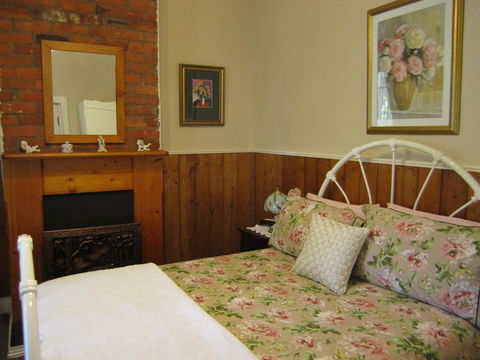 Arendon Cottage - Darwin Holiday 1
