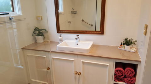 Arendon Cottage - Darwin Holiday 8