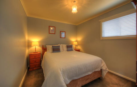 Stanley Village Waterfront Accommodation - Darwin Holiday 21