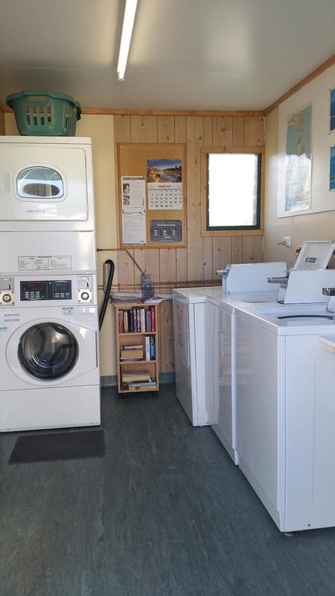 Bicheno Cabin Park - Darwin Holiday 39