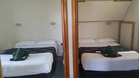 Bicheno Cabin Park - Darwin Holiday 32