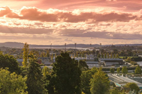 Coach House Launceston - Darwin Holiday 20