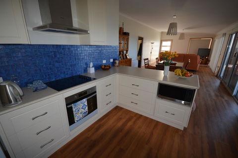 Seascape Beach House - Darwin Holiday 2