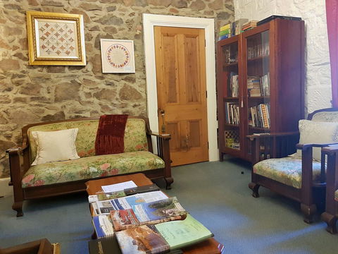 Orford's Sanda House B&B - Darwin Holiday 13