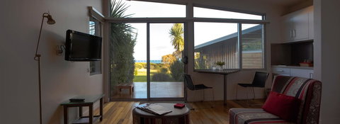 Eagle Peaks At Freycinet - Darwin Holiday 11