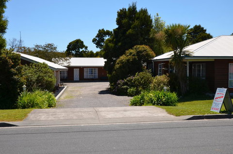 Castaway Holiday Apartments - Darwin Holiday 24