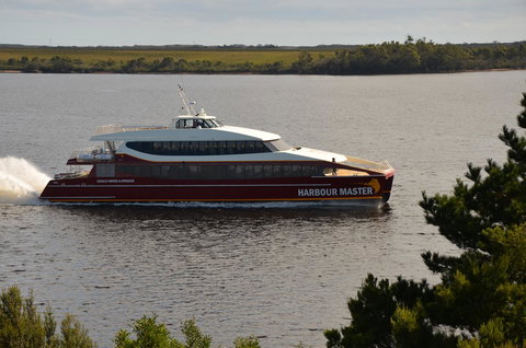 Castaway Holiday Apartments - Darwin Holiday 8