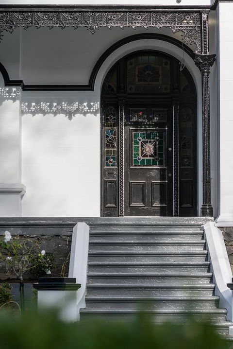 The Florance - Darwin Holiday 16