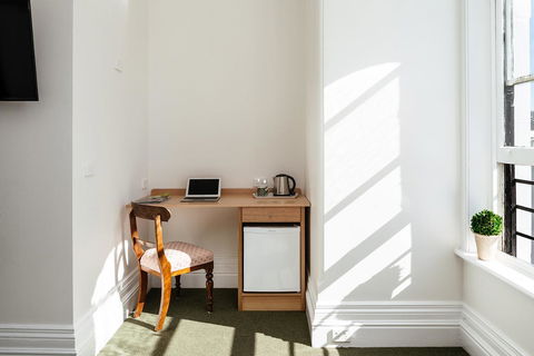 The Florance - Darwin Holiday 18